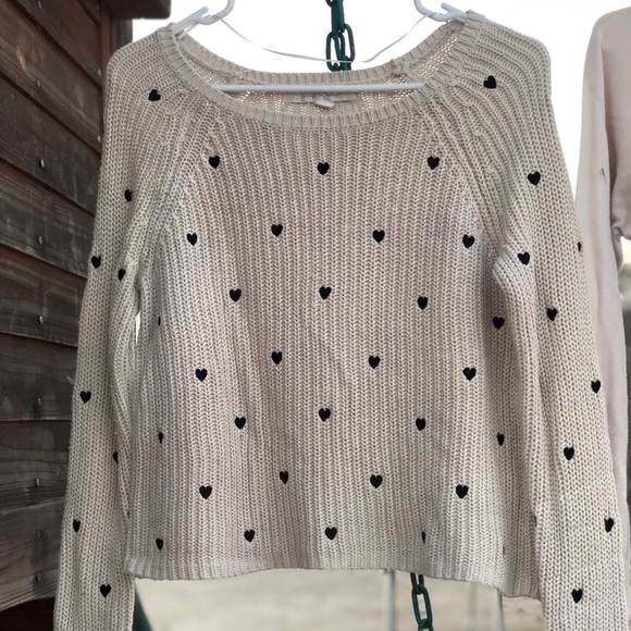 LC Lauren Conrad Sweaters - Classic Lauren Conrad Heart Knit Sweater Top